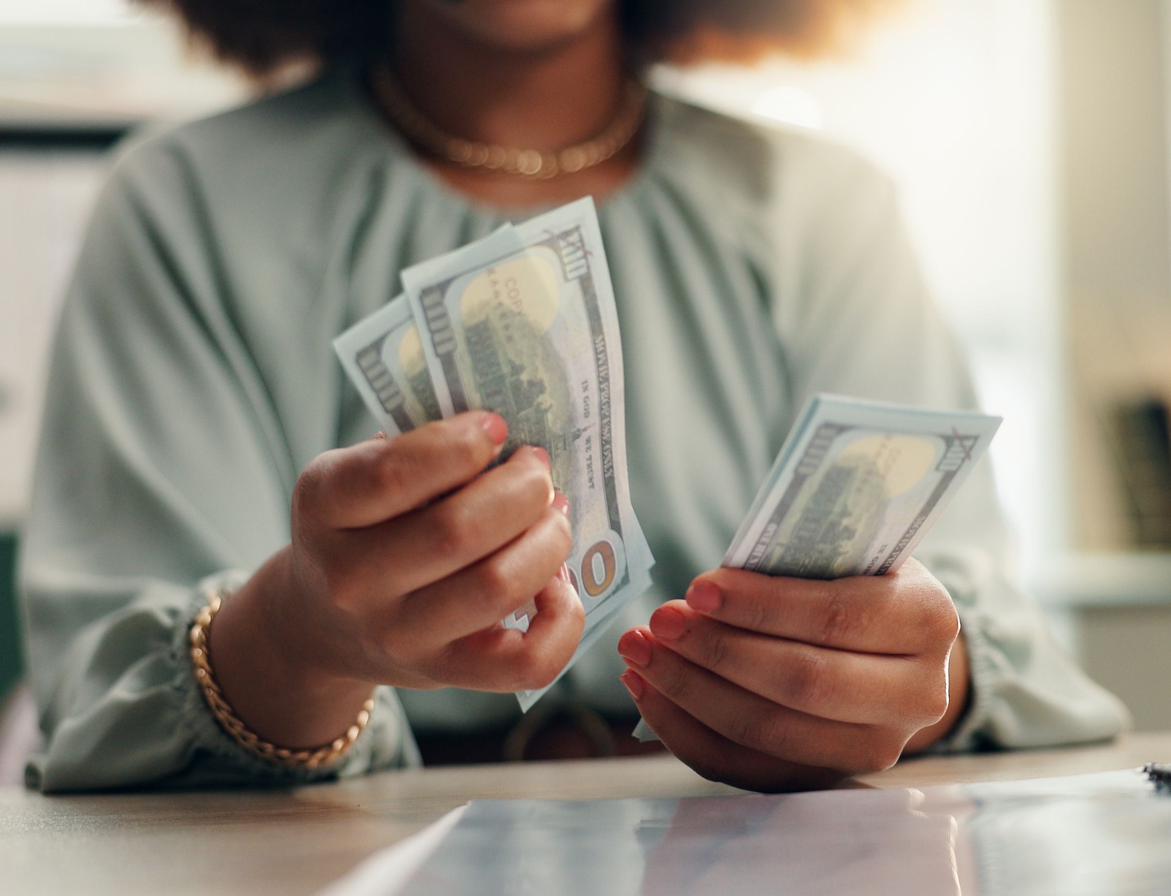 This year is characterized by a fall in the dollar rate. (Photo: Jacob Wackerhausen/iStock)
