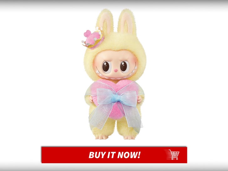 Pop-Mart-The-Monsters-Gift-Guide-Hand-Toys