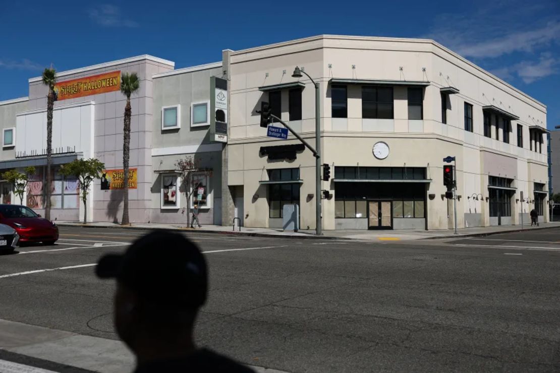 The recently closed Starbucks in Los Angeles in October