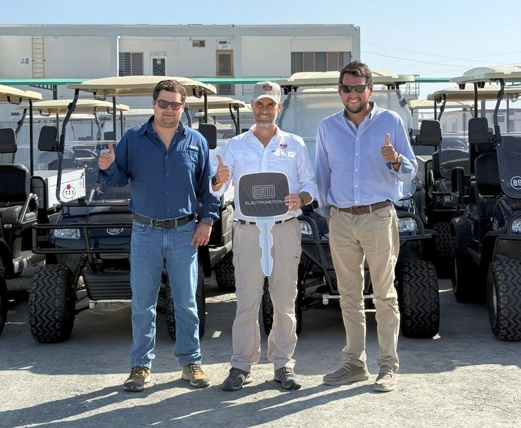 With a fleet of 300 electric cars for domestic use and almost 40 electric trucks, Electromotion plans to reach 450 rental units by 2026. Photo: Electromotion