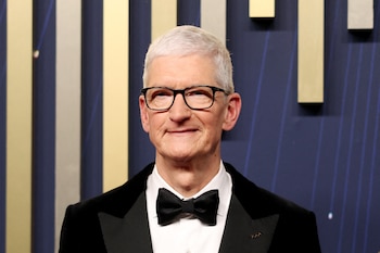 Apple's growth means facing regulatory and technological challenges, while privacy remains key to predicting trends in the sector (REUTERS/David Swanson)